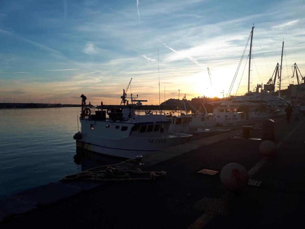 B&B Note Di Mare Imperia Exterior photo